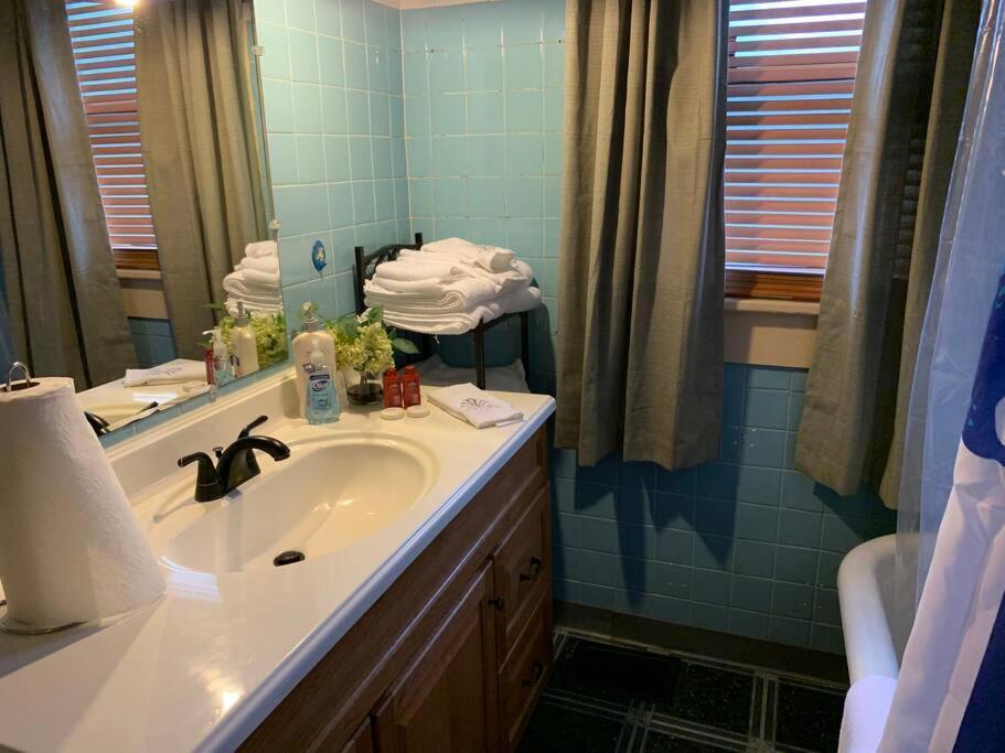Comfortable 2-Bdrm Spacious Home With Wifi & Patio Indianapolis Eksteriør billede