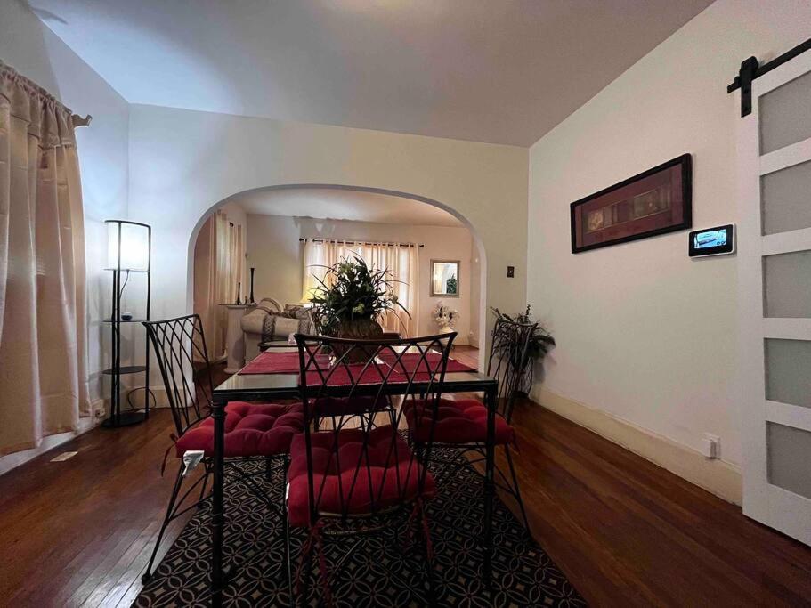 Comfortable 2-Bdrm Spacious Home With Wifi & Patio Indianapolis Eksteriør billede