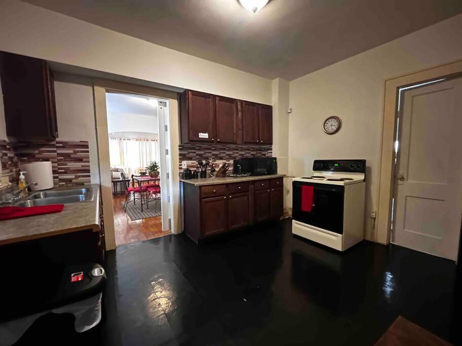 Comfortable 2-Bdrm Spacious Home With Wifi & Patio Indianapolis Eksteriør billede