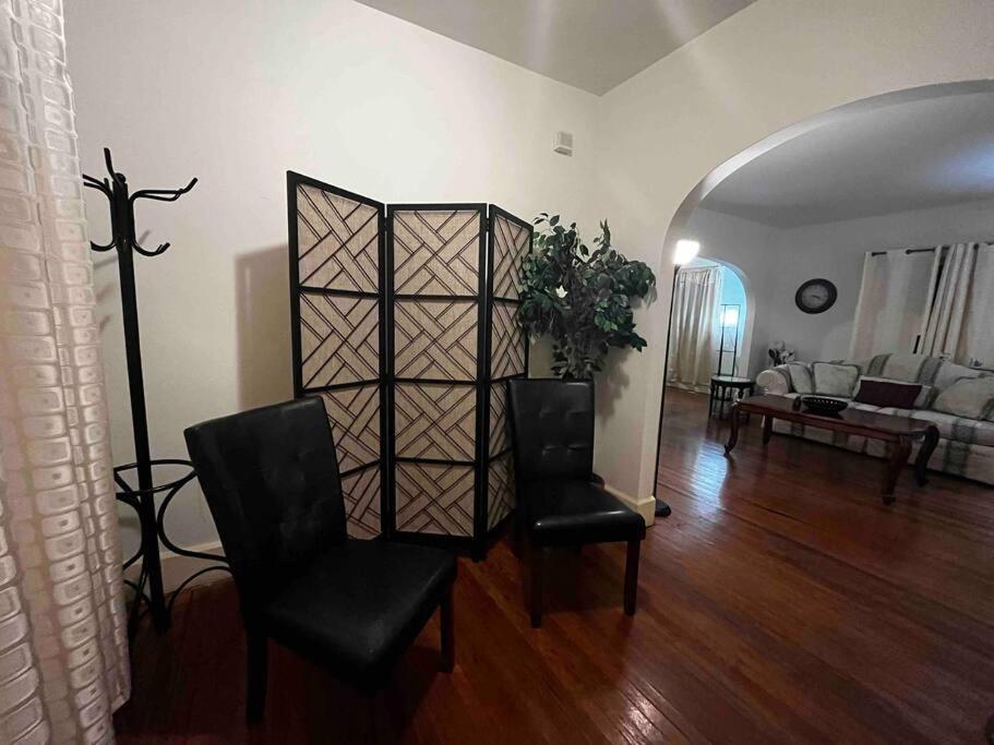Comfortable 2-Bdrm Spacious Home With Wifi & Patio Indianapolis Eksteriør billede